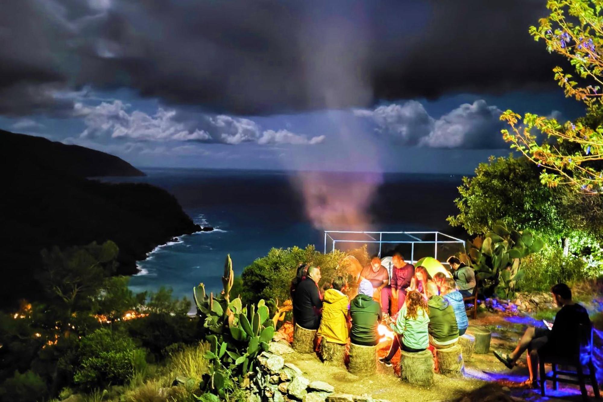 Vila Fullmoon Camp Faralya Exteriér fotografie